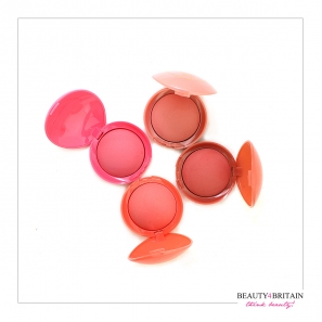 24 Blush Blusher Set "Romantic Bird"