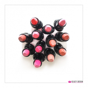 24 Lipsticks 3D